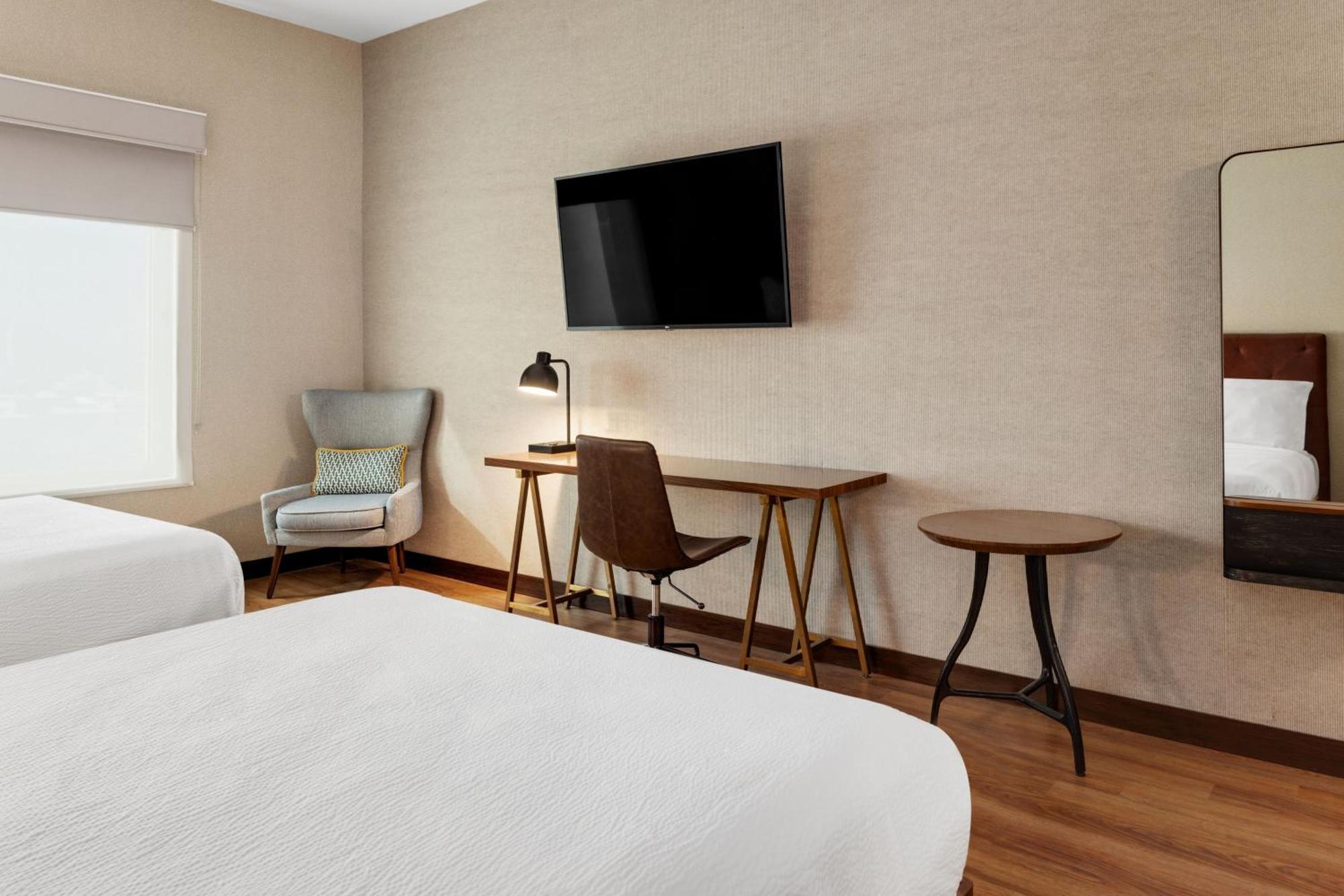 Four Points By Sheraton Galerias Monterrey Extérieur photo A room at the Hotel Zags